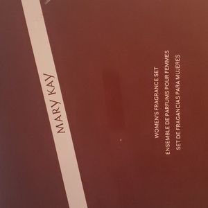 Marykay womens fragrance set